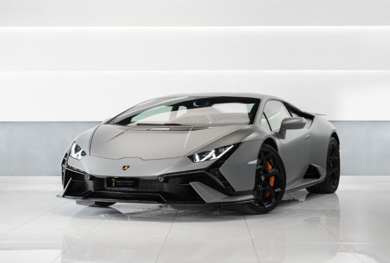 Lamborghini Huracan Tecnica Grau
