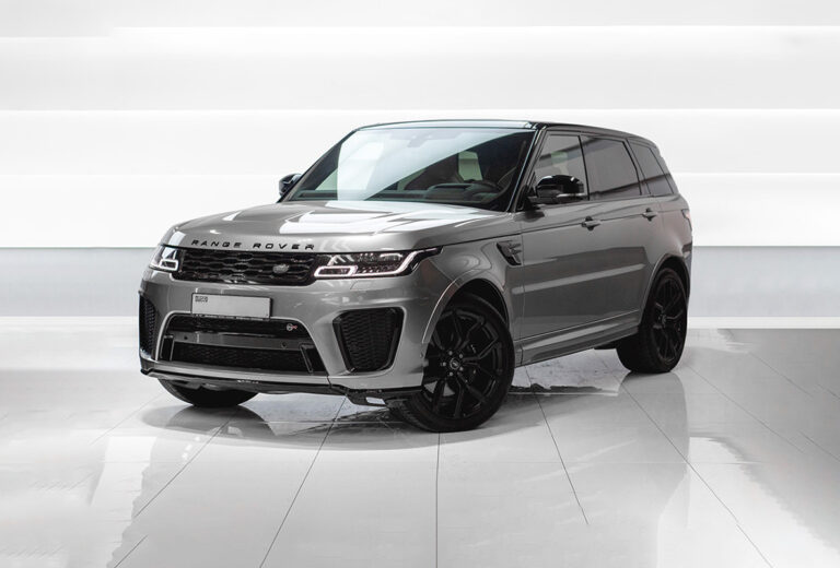 Land Rover Range Rover SVR Silber