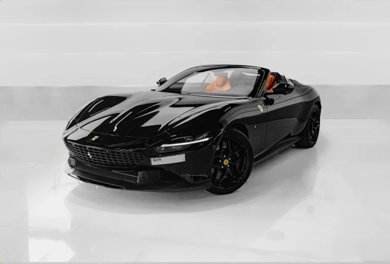 Ferrari Roma Spyder Schwarz